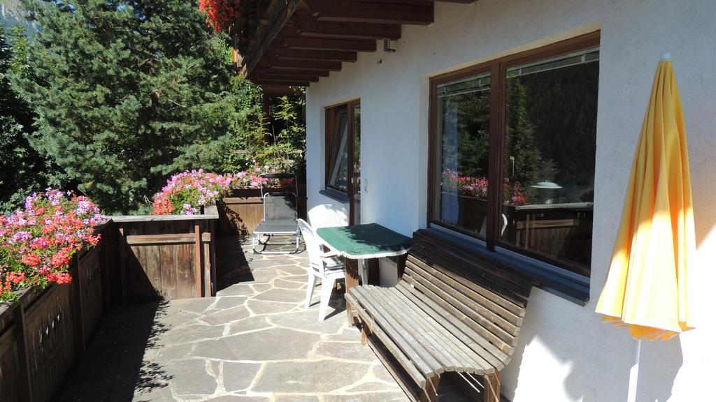 Ferienhaus Resinger Matrei in Osttirol Exteriör bild